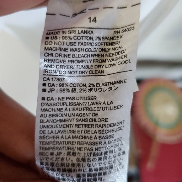 Banana Republic Factory White Button-up Dress Shirt - Picture 3 of 6